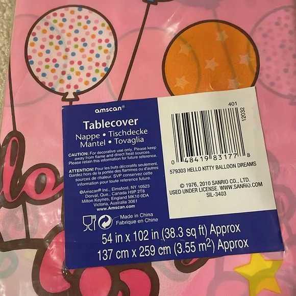 Hello Kitty plastic Tablecover - Picture 3 of 3